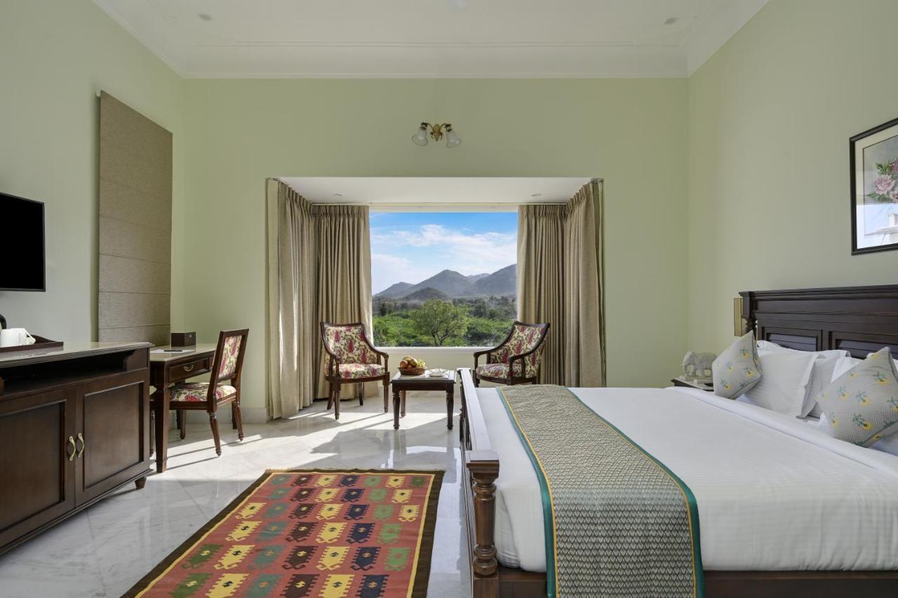Boheda Manor - Luxury Retreat Ξενοδοχείο Ουνταϊπούρ Εξωτερικό φωτογραφία